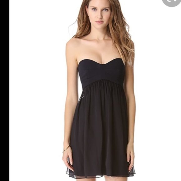 DVF ~ ASTI BLACK STRAPLESS DRESS ~ 4 ~ SILK FABRIC - Picture 4 of 9